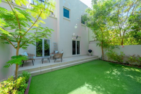 ALH Vacay - Al Furjan Quortaj Villa 3BR
